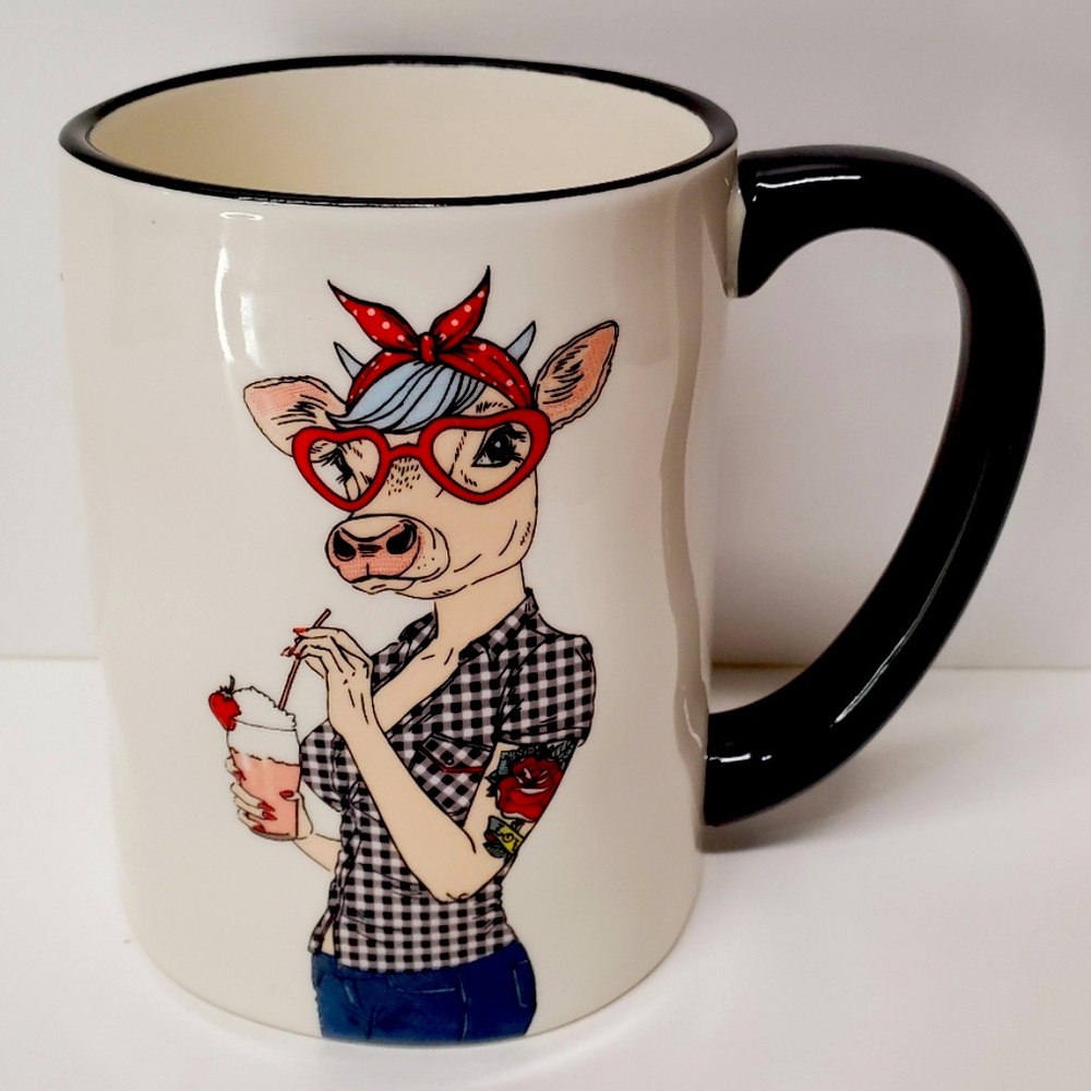 Graphic 17.5 oz Coffee Mug - Chic Lady Cow